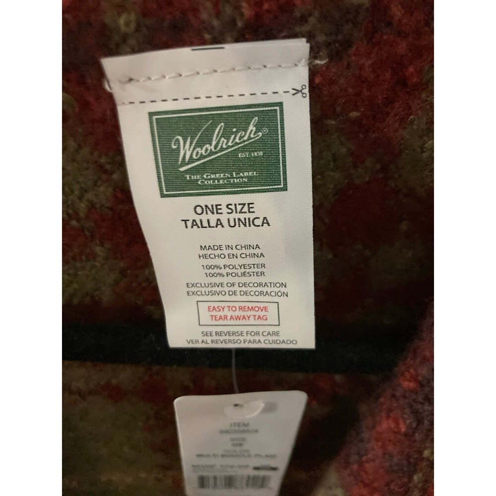 Woolrich Cozy Blanket Wrap Poncho Multi Boucle Plaid NWT - Picture 7 of 7